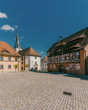 Neuhof an der Zenn Marktplatz und Kirche