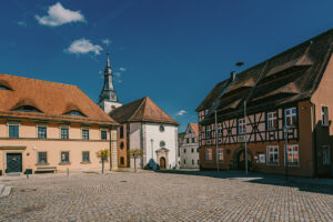 Neuhof an der Zenn Marktplatz und Kirche